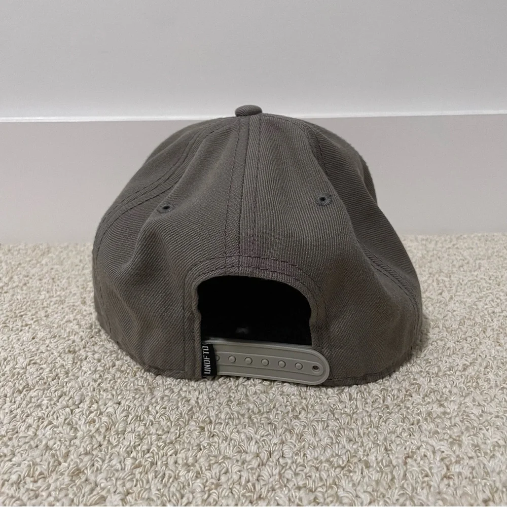 Undefeated SnapBack Hat - Picture 3 of 6